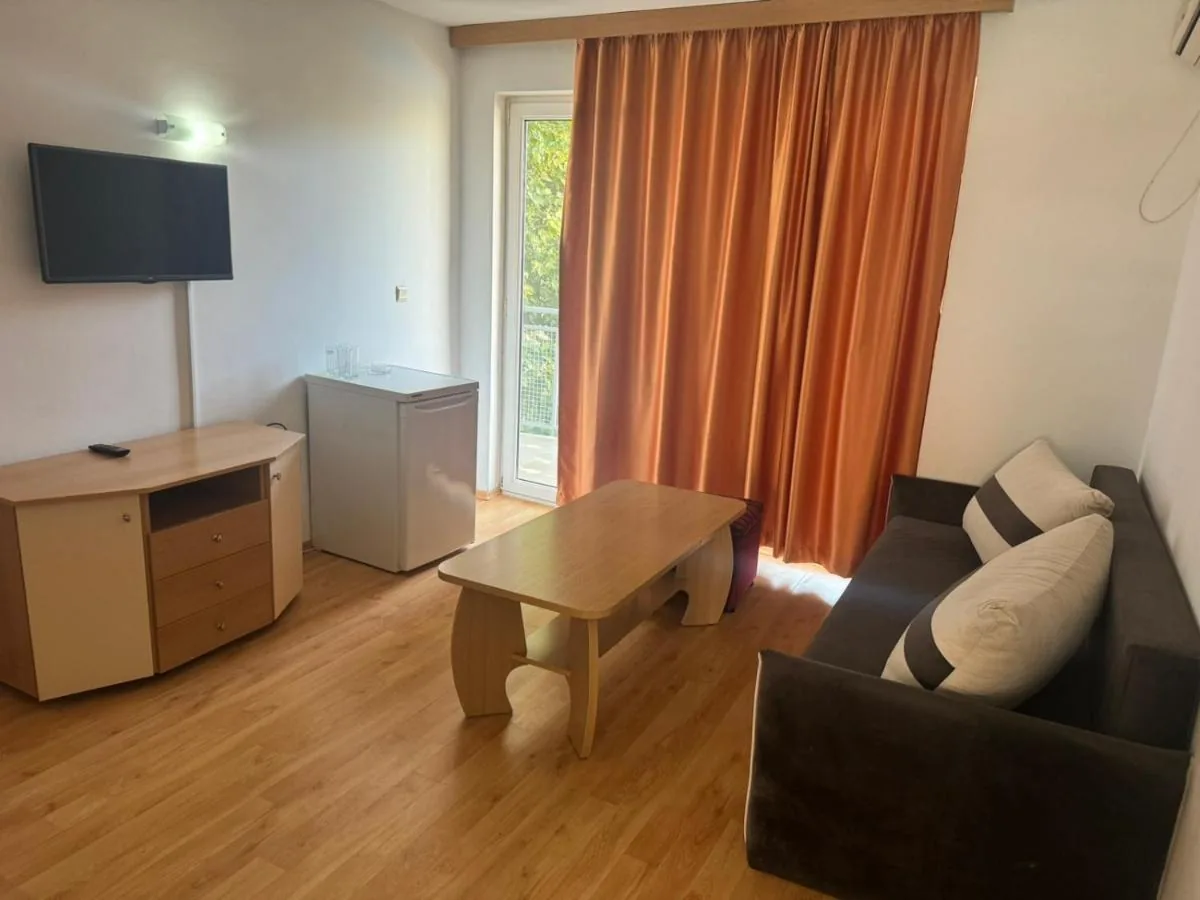 Living room of the two-bedroom apartment at the Sun City Hotel